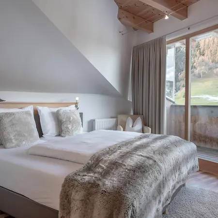 Oda ve Kahvaltı Petit Madlein Ischgl