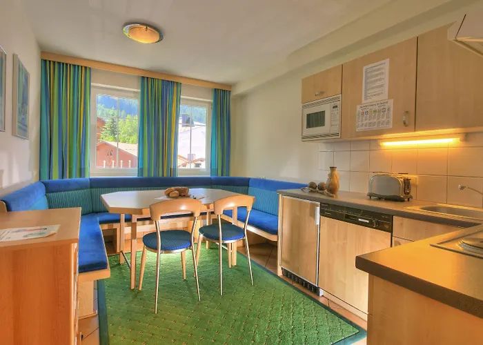 Petit Madlein 住宿加早餐酒店 伊施格尔