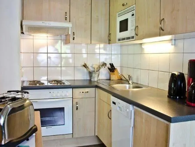 Petit Madlein 住宿加早餐酒店 伊施格尔