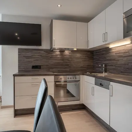 Petit Madlein Alojamento de Acomodação e Pequeno-almoço Ischgl