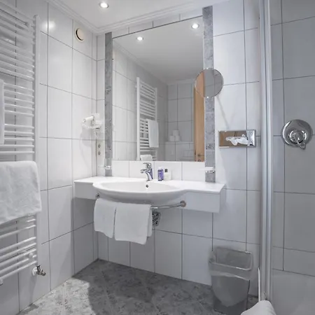 Petit Madlein Alojamento de Acomodação e Pequeno-almoço Ischgl