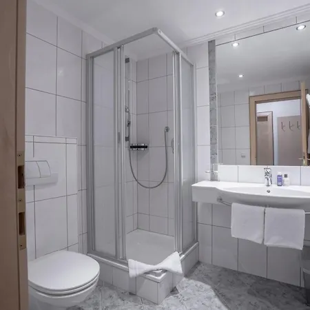 Alojamento de Acomodação e Pequeno-almoço Petit Madlein Ischgl