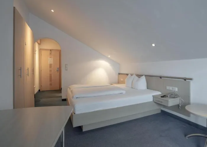 Bed & Breakfast Petit Madlein