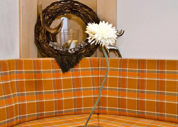 ベッド・アンド・ブレックファスト Petit Madlein イシュグル